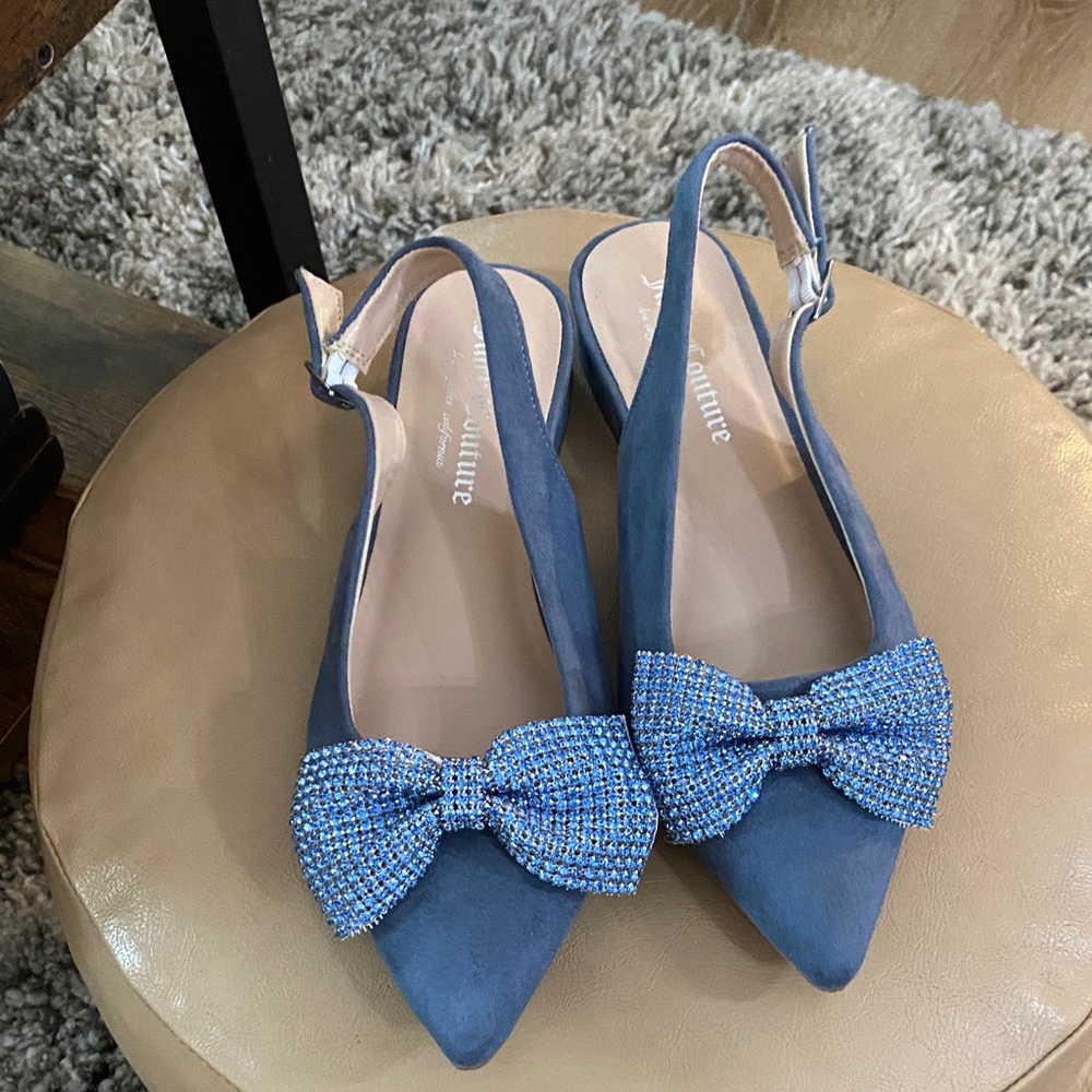 Juicy Couture blue suede with metallic beads size 7